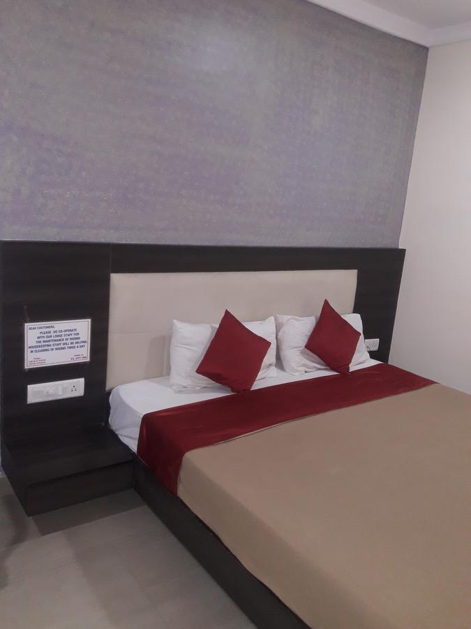 Vijaya Lakshmi Residency Bangalore Exterior photo